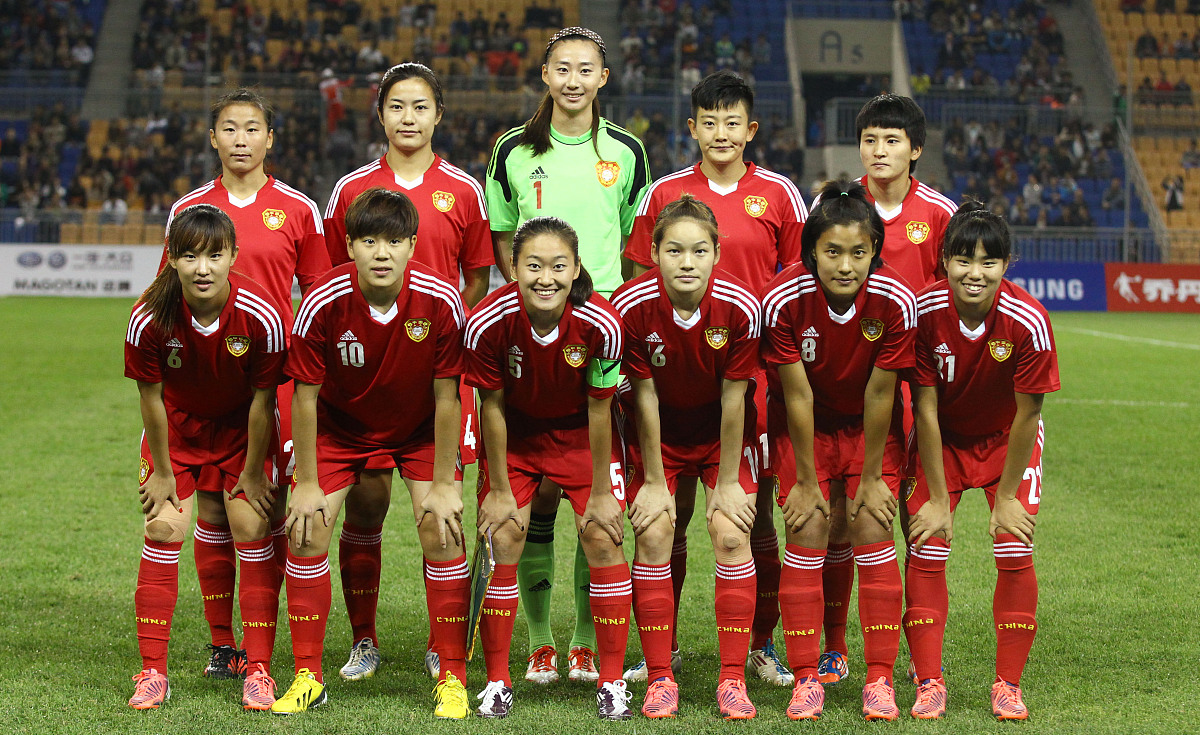 国际足球赛场上中国女队表现出众