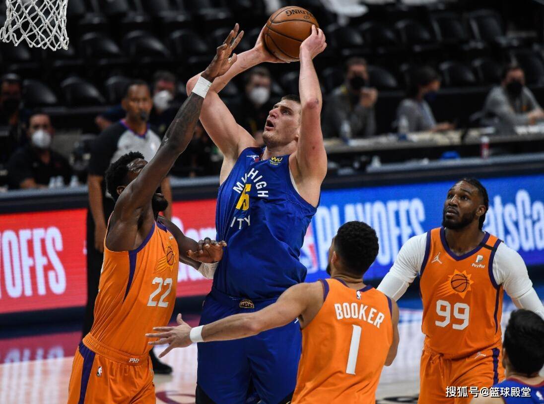 包含篮网爆冷美国男篮，萨姆·米切尔统治全场的词条