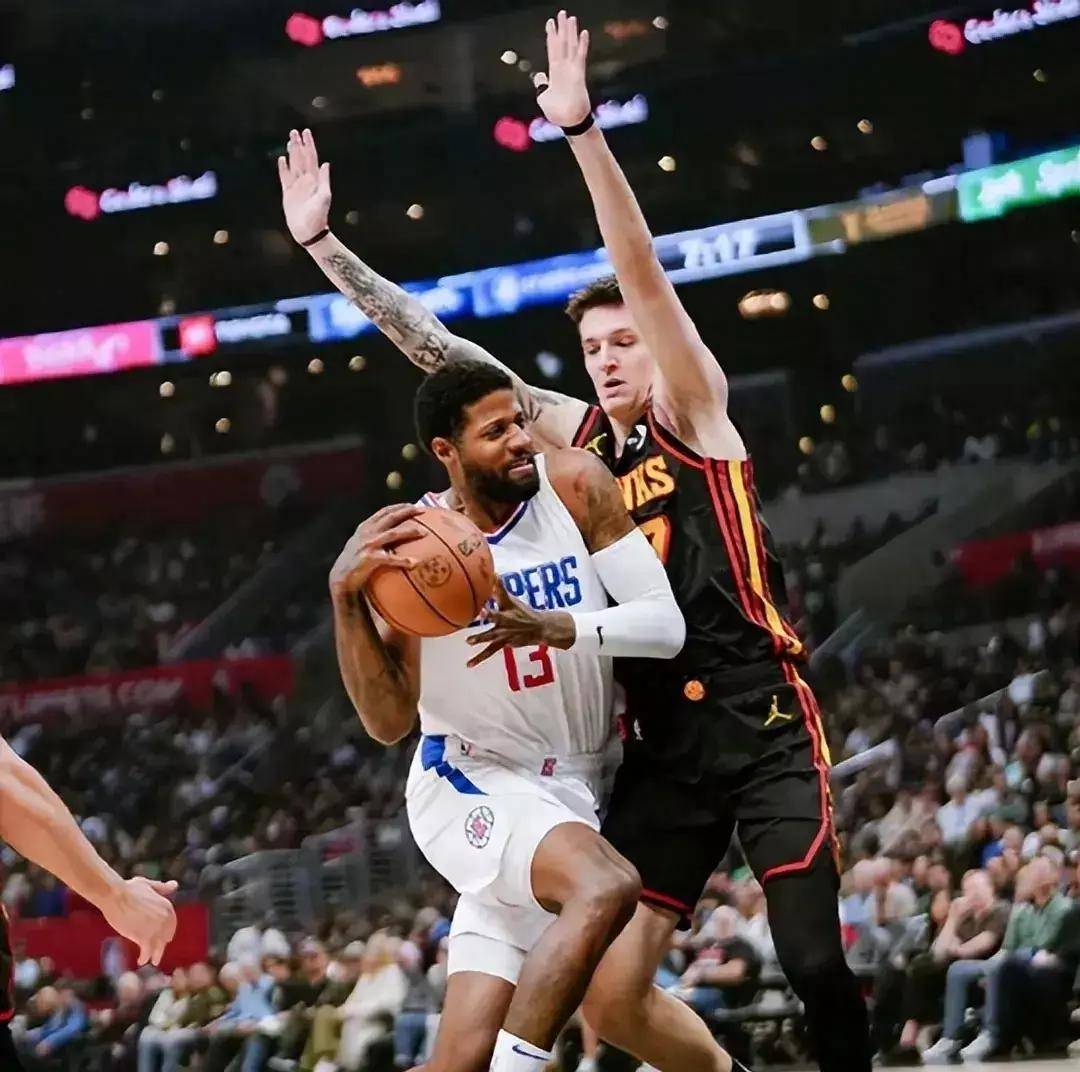 包含火箭再遭连败，哈登状态低迷难解的词条