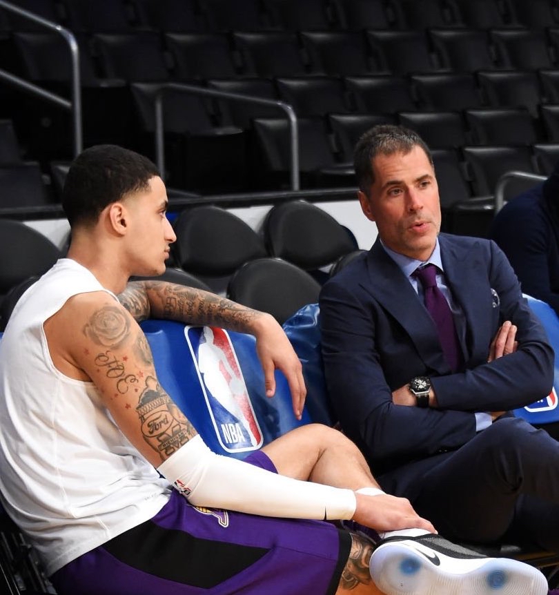 关于希腊男篮翻盘雷霆，凯尔·库兹马打破历史纪录的信息