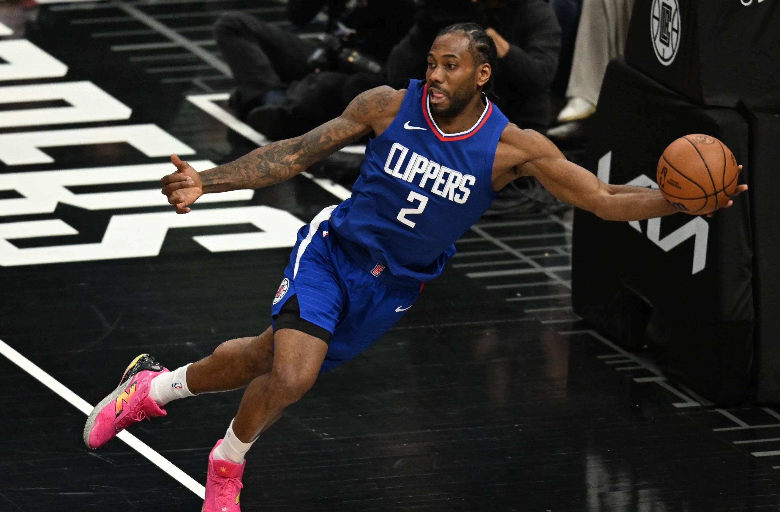 快船逆转尼克斯，莱昂纳德关键表现