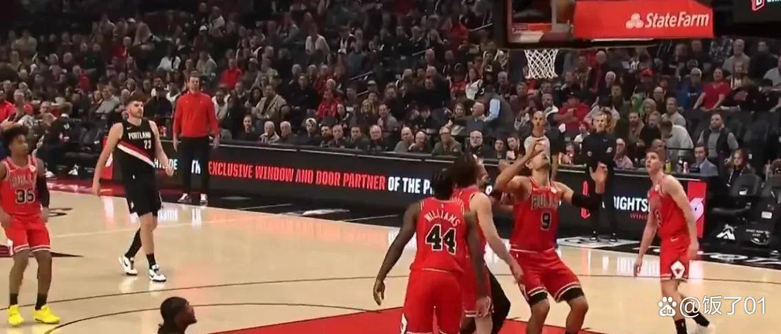 开云平台-公牛鏖战山西队，周琦点燃赛场