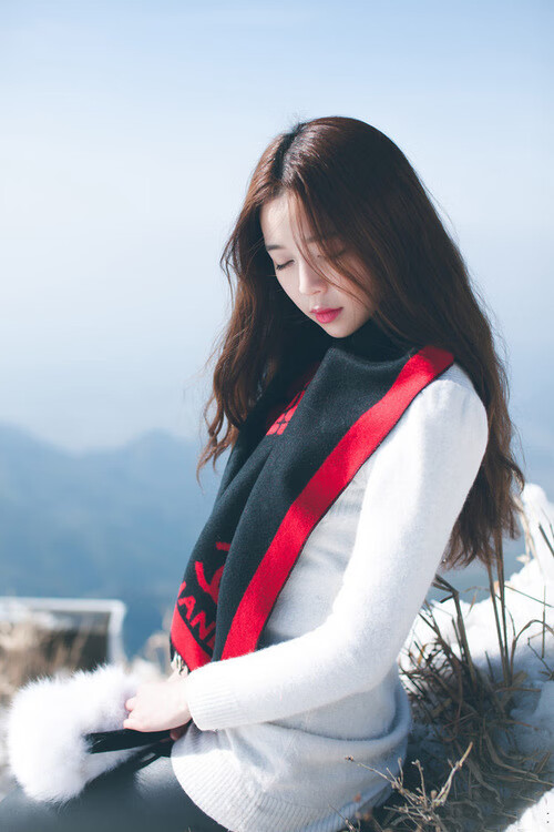 开云体育下载-铁卫救赎！德里赫特一夫当关，那不勒斯在战术迷宫中胜出马竞