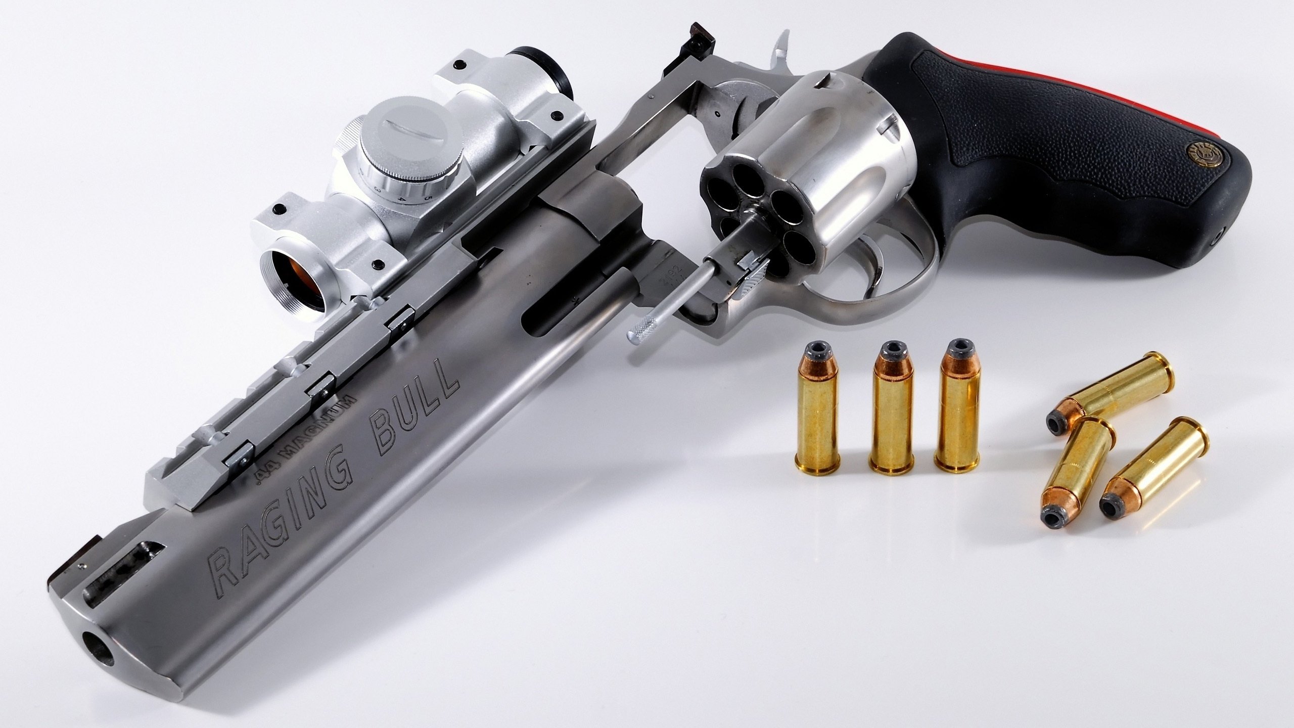 双线告捷，沙漠之狐巧取雄狮，恩佐加冕极速王座